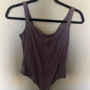 SKIMS FITS EVERYBODY SQUARE NECK BODYSUIT | PLUM